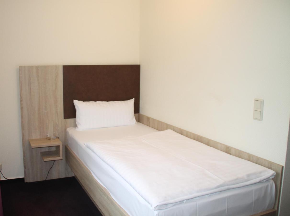 Hotel Stadt Камен Экстерьер фото