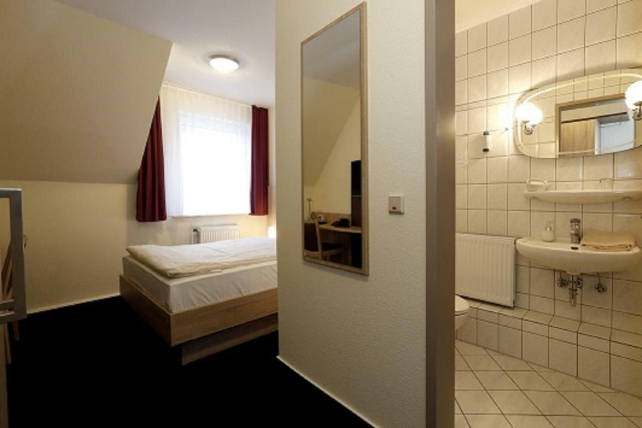 Hotel Stadt Камен Экстерьер фото